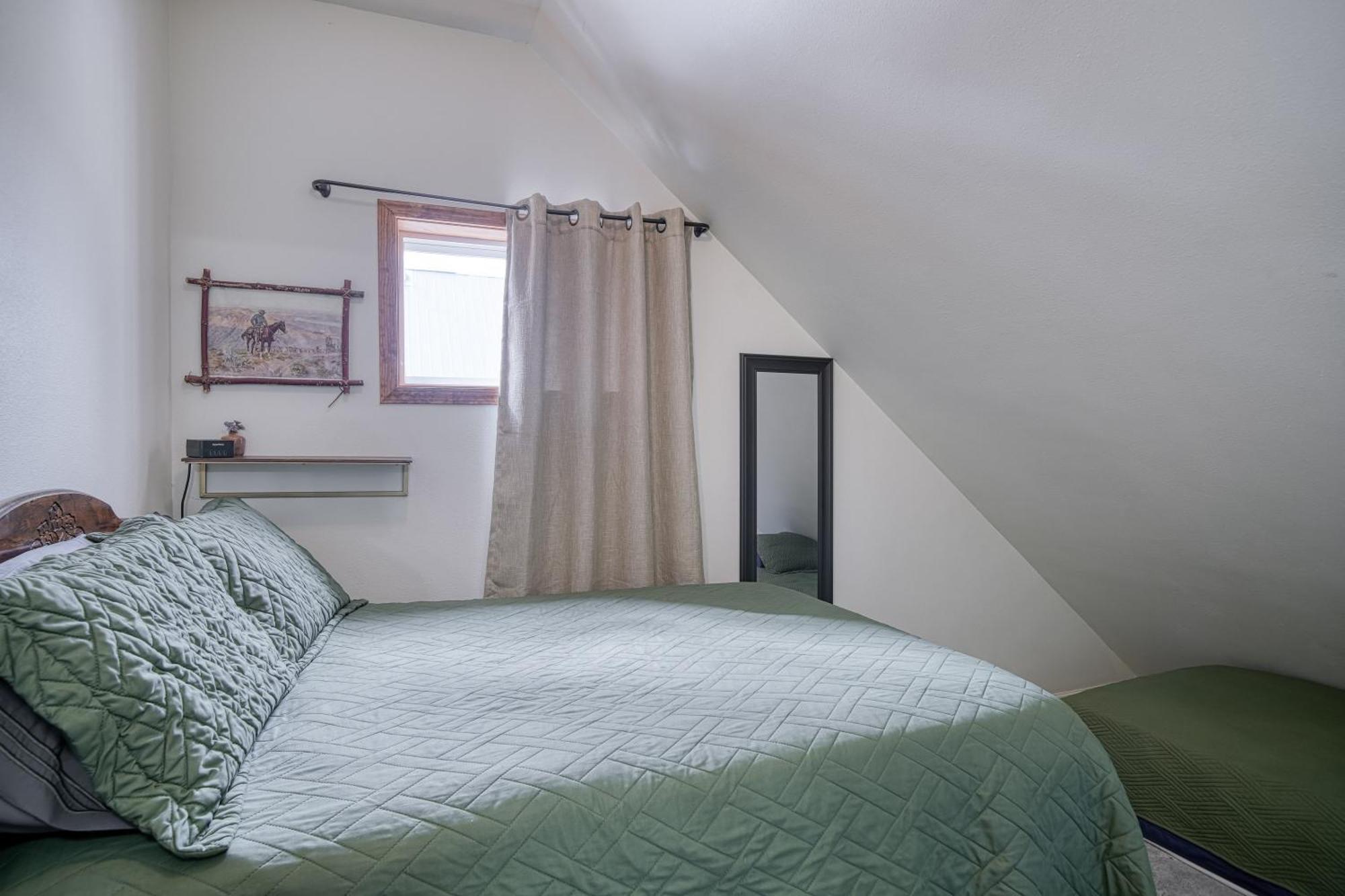Wapiti View 6-Bedroom Cabin 28Mins To Yellowstone ไอส์แลนด์พาร์ก ภายนอก รูปภาพ