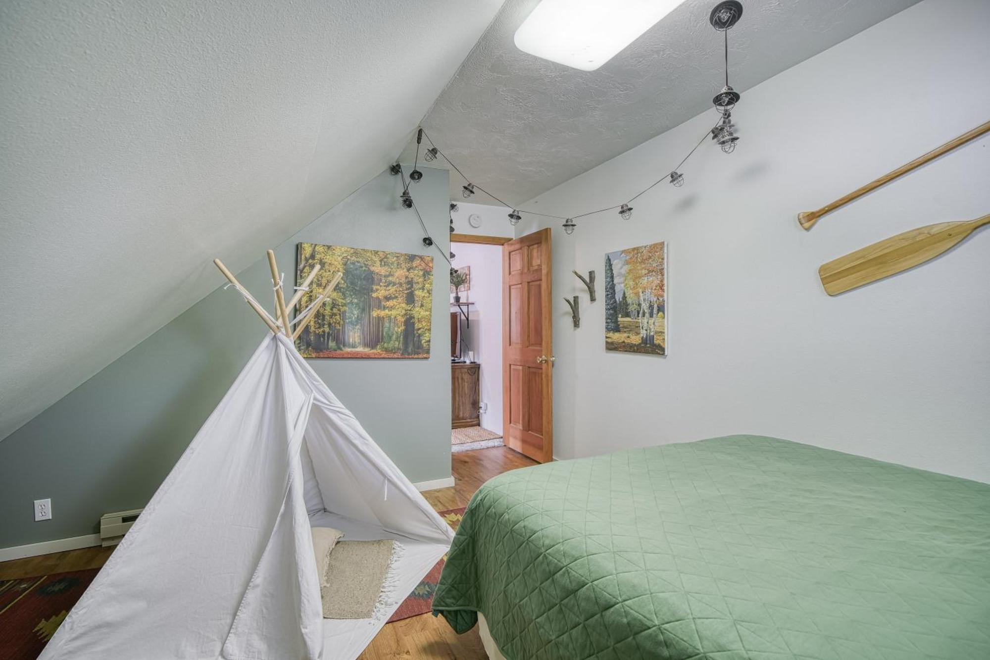 Wapiti View 6-Bedroom Cabin 28Mins To Yellowstone ไอส์แลนด์พาร์ก ภายนอก รูปภาพ