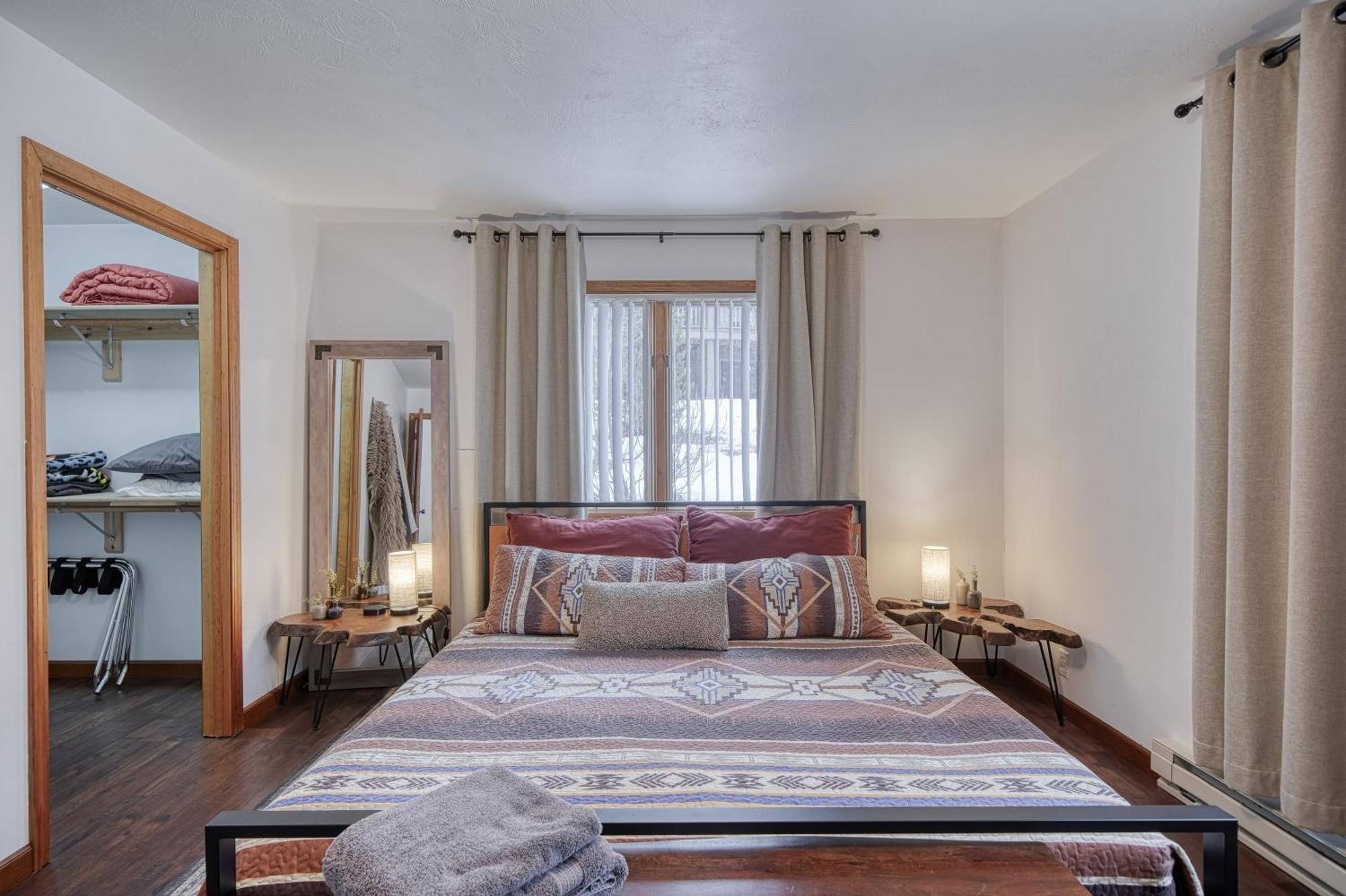 Wapiti View 6-Bedroom Cabin 28Mins To Yellowstone ไอส์แลนด์พาร์ก ภายนอก รูปภาพ