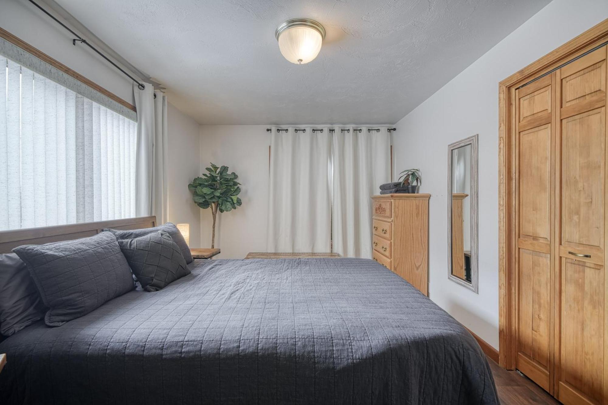 Wapiti View 6-Bedroom Cabin 28Mins To Yellowstone ไอส์แลนด์พาร์ก ภายนอก รูปภาพ